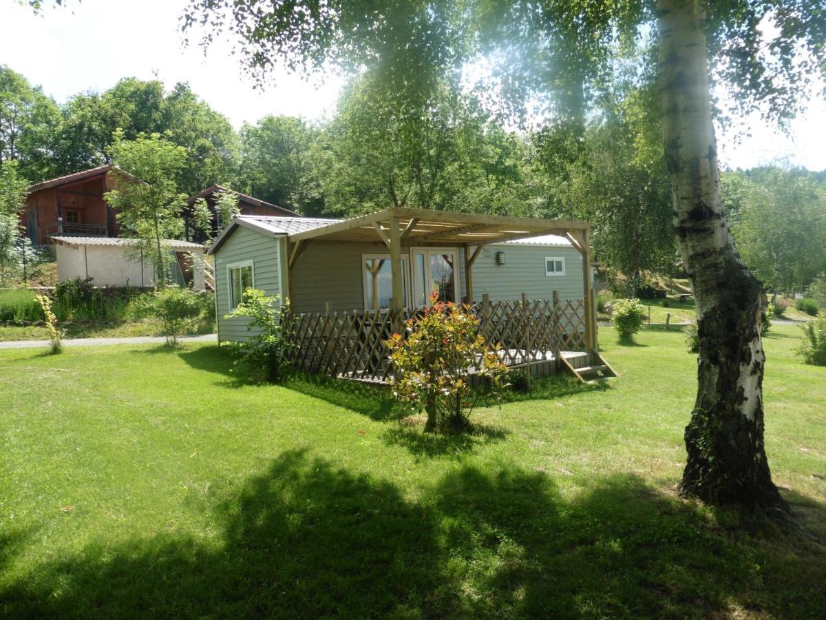 Camping Le Montbartoux Vollore-Ville Eksteriør billede