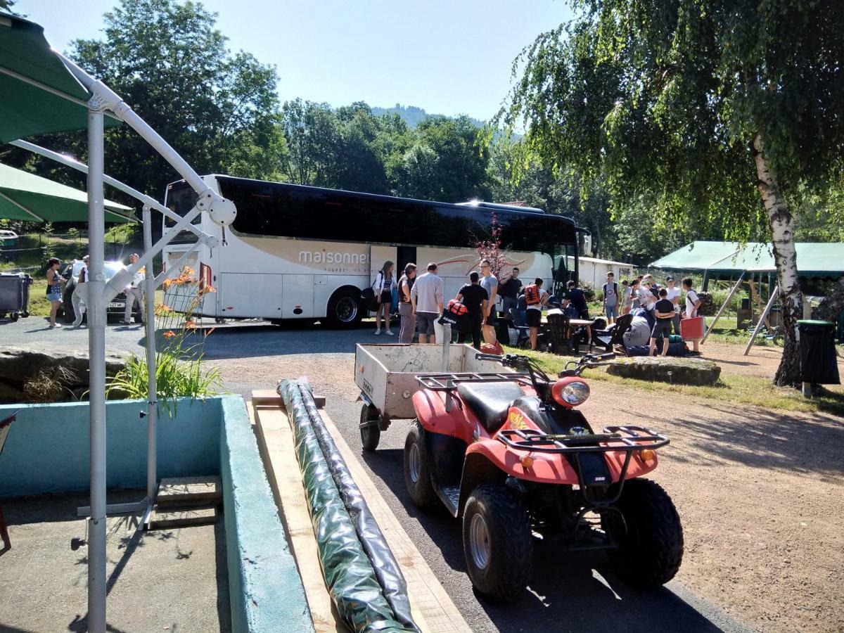 Camping Le Montbartoux Vollore-Ville Eksteriør billede